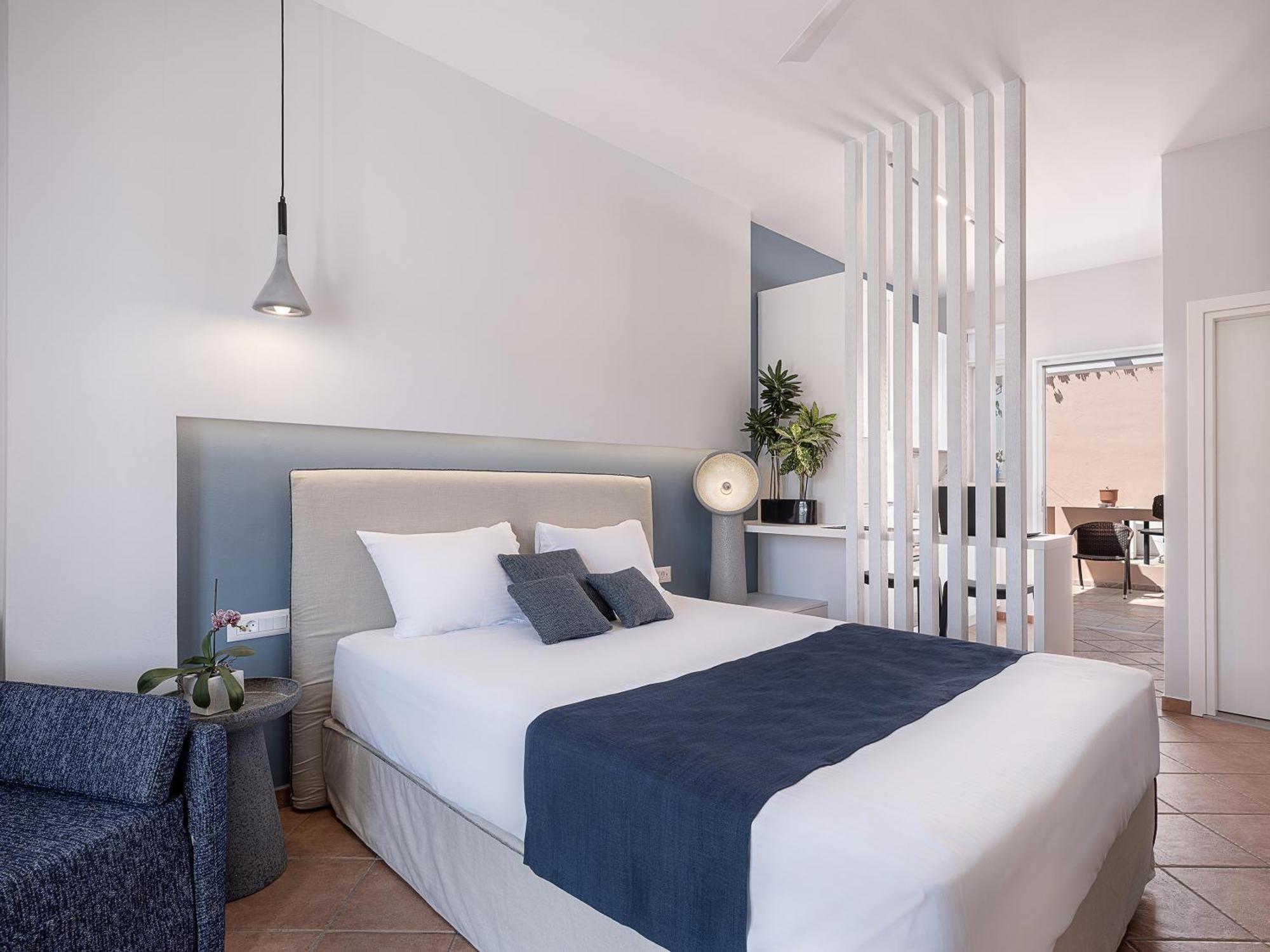Elena Seafront Luxury Apartments Almirida Exteriör bild