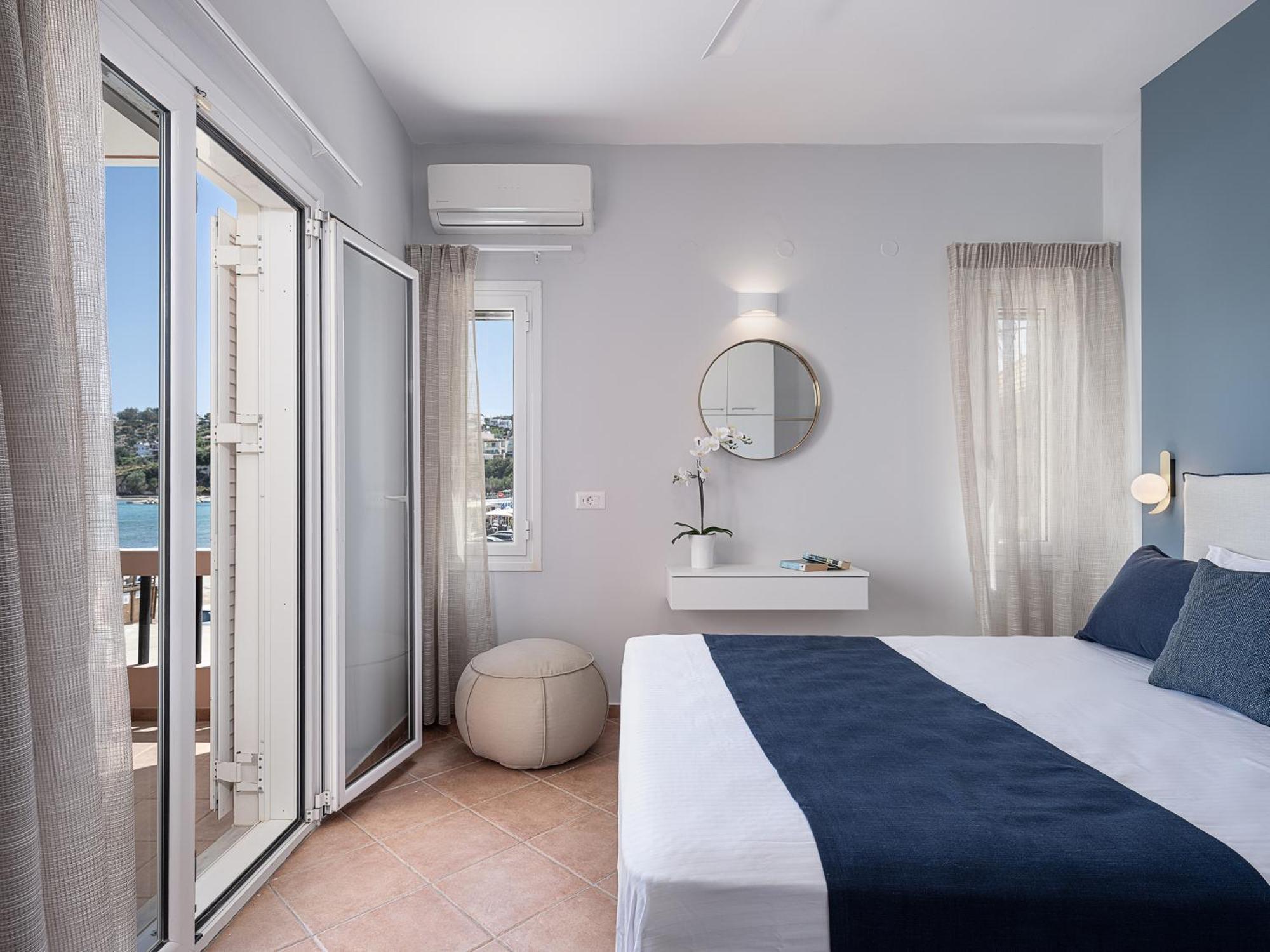 Elena Seafront Luxury Apartments Almirida Exteriör bild
